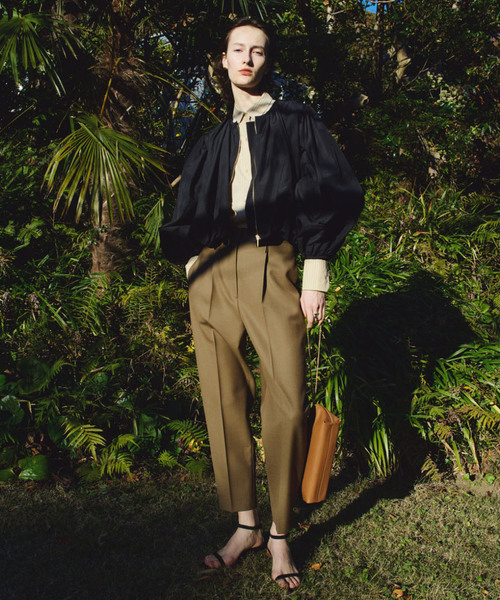 VERMEIL par iena（ヴェルメイユパーイエナ）の「Psophia ソフィア ジャケット 212JKT2642（ノーカラージャケット・レディース・ブラック・SMALL/MEDIUM）」の6枚目の写真