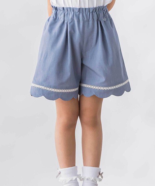BeBe Petits Pois Vert(ベベプチポワヴェール)の「【店舗限定】裾はしごレースキュロット(その他パンツ・キッズ・パープル/ブルー・130cm/110cm/120cm/160cm/150cm/140cm)」の2枚目の写真
