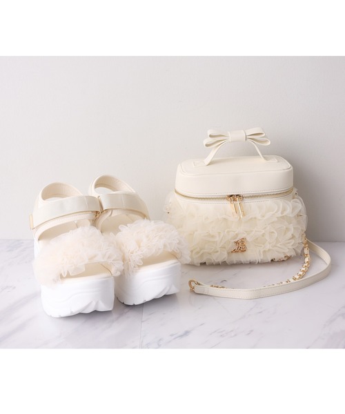 one after another NICE CLAUP（ワンアフターアナザーナイスクラップ）の「【tulle collection】チュールフリルサンダル（サンダル・レディース・アイボリー/ブラック/サックスブルー・S/M/L）」の21枚目の写真