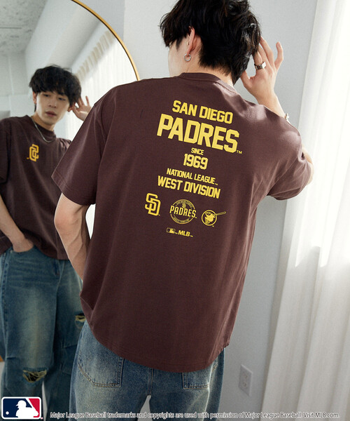 PUBLUX（パブリュクス）の「PUBLUX/パブリュクス ＜機能性素材＞別注MLB タイポグラフィ ロゴTシャツ　限定展開（Tシャツ/カットソー・メンズ・ネイビー/ブラック/ブルー/グレー/オフホワイト/ブラウン・LARGE/MEDIUM/SMALL）」の16枚目の写真