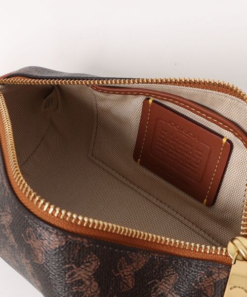 COACH(コーチ)の「バレル バッグ・ホース アンド キャリッジ プリント(ショルダーバッグ・レディース・ブラウン系その他・ONE)」の11枚目の写真