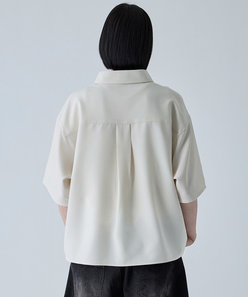 VELNUS(ベルナス)の「【VELNUS】〈Easy Care & UV Protection〉Cropped Short Sleeve Regular Collar Shirt/〈イージーケア・UVカット〉クロップドショートスリーブレギュラーカラーシャツ(シャツ/ブラウス・メンズ・ネイビー/ナチュラル・S/M/L)」の13枚目の写真