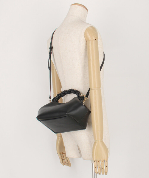 GANNI（ガニー）の「GANNI/ガニー Ganni Bou Bag Small / A5241 / 2WAY ハンドルバッグ / ショルダーバッグ（ショルダーバッグ・レディース・ブラック・ONE SIZE）」の14枚目の写真