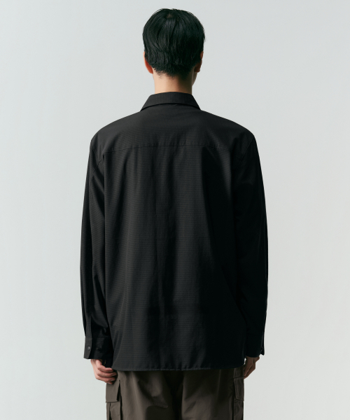 MUSINSA STANDARD（ムシンサスタンダード）の「[シティレジャー] エアリードットユーティリティシャツ [ブラック]（シャツ/ブラウス・メンズ・その他・SMALL/MEDIUM/LARGE/X-LARGE/2XL）」の5枚目の写真