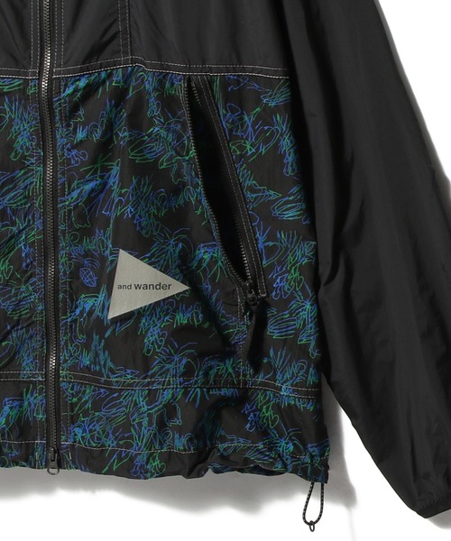 and wander(アンドワンダー)の「and wander / printed wind jacket(ブルゾン・レディース・ブラック・MEDIUM)」の5枚目の写真