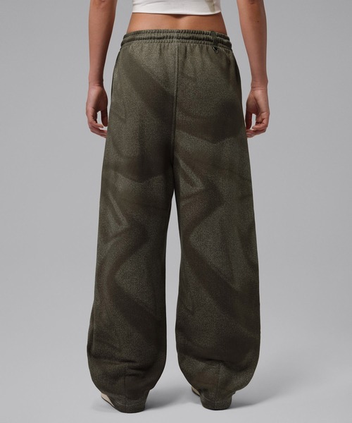 JORDAN BRAND(ジョーダンブランド)の「JORDAN BRAND AS WMNS J FLC BAGGY PNT WJDN APLA / ジョーダン ブランド ウィメンズ ジョーダン フリース バギー パンツ / NIKE【SP】(その他パンツ・レディース・オフホワイト/カーキ・S/M/L)」の11枚目の写真