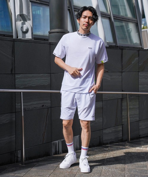 LUXE/R GOLF(ラグジュ ゴルフ)の「(RM)【LUXE/R GOLF】ストレッチ スムース ロゴ ハイネック Tシャツ(Tシャツ/カットソー・メンズ・ネイビー/ホワイト/チャコールグレー/ブラック・X-LARGE/LARGE/MEDIUM)」の5枚目の写真
