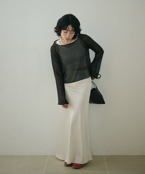 LAULEN(ローレン)の「boat neck sheer short tops /ボートネックシアーロングスリーブクロップドトップス(Tシャツ/カットソー・レディース・ピンク/ライトグリーン/ブラック・FREE)」の17枚目の写真