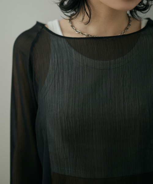 LAULEN(ローレン)の「boat neck sheer short tops /ボートネックシアーロングスリーブクロップドトップス(Tシャツ/カットソー・レディース・ピンク/ライトグリーン/ブラック・FREE)」の18枚目の写真