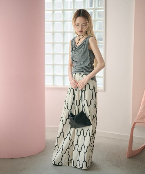 LAULEN（ローレン）の「drape layered sleeveless tops /サイドギャザードレープレイヤードノースリーブトップス（Tシャツ/カットソー・レディース・ホワイト/ダークグレー/ブラック・FREE）」の15枚目の写真