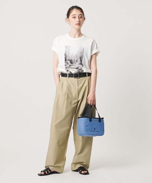 UNITED ARROWS(ユナイテッドアローズ)の「ストライプ ボックス型 トートバッグ S(トートバッグ・レディース・ライトブルー/ブラック・FREE)」の1枚目の写真