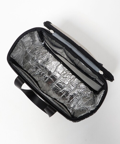 UNITED ARROWS(ユナイテッドアローズ)の「ストライプ ボックス型 トートバッグ S(トートバッグ・レディース・ライトブルー/ブラック・FREE)」の20枚目の写真