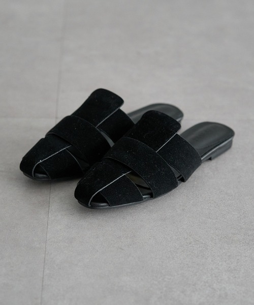 PUAL CE CIN（ピュアルセシン）の「グルカミュールサンダル（サンダル・レディース・ブラック/ベージュ・SMALL/MEDIUM/LARGE）」の2枚目の写真