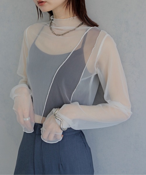 &g'aime(アンジェム)の「【&g'aime 】バイカラーシアータートル Bicolor Sheer Turtleneck(Tシャツ/カットソー・レディース・ブラック/グレー/オフホワイト・FREE)」の5枚目の写真