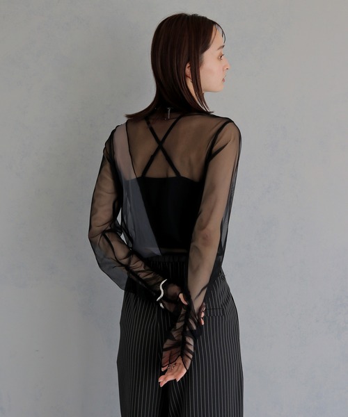 &g'aime(アンジェム)の「【&g'aime 】バイカラーシアータートル Bicolor Sheer Turtleneck(Tシャツ/カットソー・レディース・ブラック/グレー/オフホワイト・FREE)」の22枚目の写真