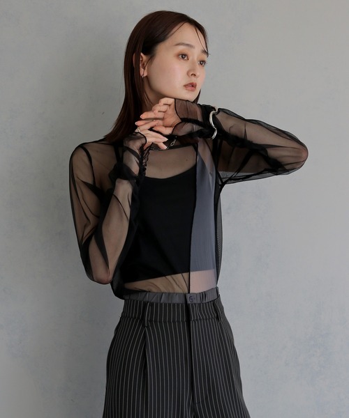 &g'aime(アンジェム)の「【&g'aime 】バイカラーシアータートル Bicolor Sheer Turtleneck(Tシャツ/カットソー・レディース・ブラック/グレー/オフホワイト・FREE)」の19枚目の写真