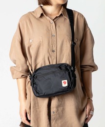 FJALLRAVEN HIGH COAST CROSSBODY フェールラーベン ハイコースト ショルダーバッグ