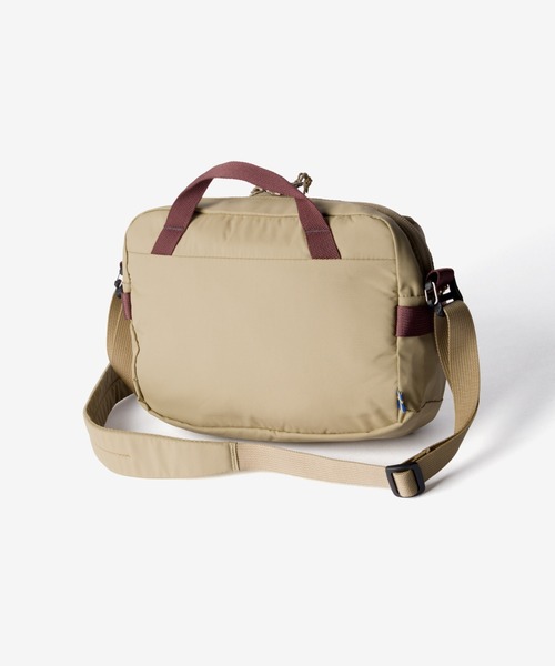 FJALLRAVEN TRAVEL(フェルラーベントラベル)の「FJALLRAVEN HIGH COAST CROSSBODY フェールラーベン ハイコースト ショルダーバッグ(ショルダーバッグ・レディース・ブラック/グリーン系1/ベージュ系1/ネイビー/ブルー系その他・FREE)」の7枚目の写真