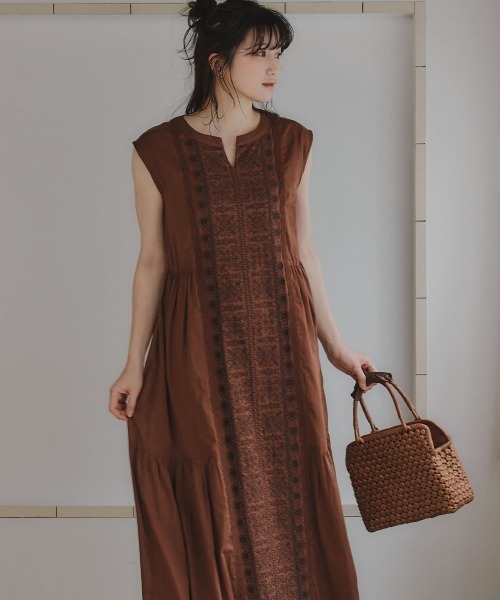 slattgir(スラットジール)の「高身長 綿100%フロント刺しゅうデザインワンピース(トールサイズ)Essenave(ワンピース・レディース・ブラウン/ブラック・T3L/T4L/T5L/TM/TL/TLL)」の13枚目の写真