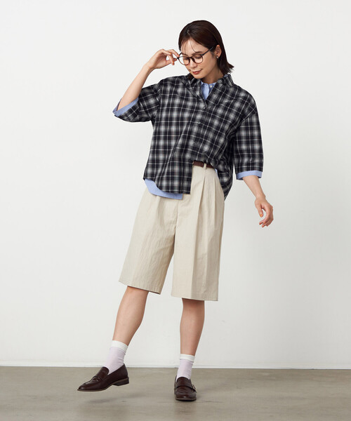 COMME CA ISM(コムサイズム)の「サッカーチェックシャツ(シャツ/ブラウス・レディース・ブラック系/ホワイト系・LARGE/MEDIUM)」の7枚目の写真