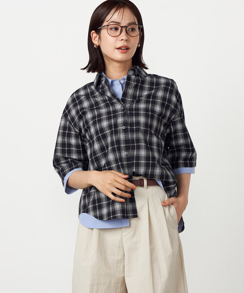 COMME CA ISM(コムサイズム)の「サッカーチェックシャツ(シャツ/ブラウス・レディース・ブラック系/ホワイト系・LARGE/MEDIUM)」の6枚目の写真