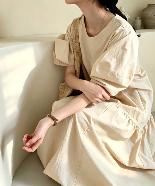 FAVORITO(ファヴォリート)の「Uネックロングワンピース(ワンピース・レディース・ピンク/モカ・L/M)」の9枚目の写真