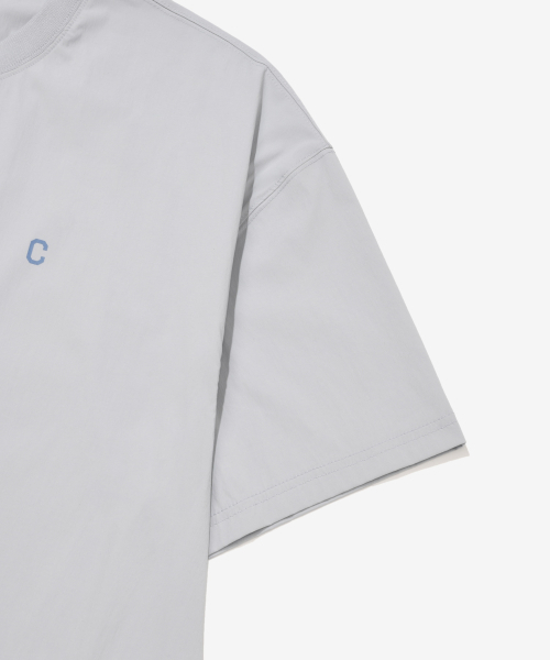 COVERNAT(カバーナット)の「スモールCロゴナイロンTシャツアッシュブルー(Tシャツ/カットソー・レディース・その他・SMALL/MEDIUM/LARGE/X-LARGE/XX-LARGE)」の10枚目の写真