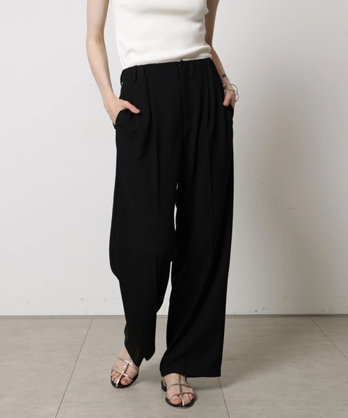 CADUNE(カデュネ)の「クールスリムストレートパンツ(その他パンツ・レディース・ベージュ系その他/ブラック/ホワイト・40/38/36/34)」の9枚目の写真