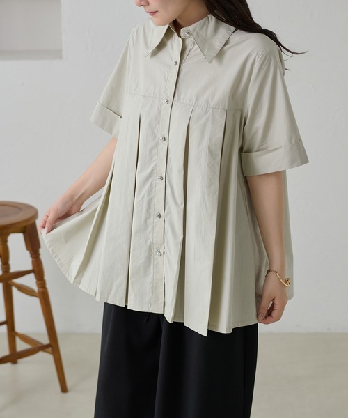 apres jour clair(アプレジュールクレア)の「【apres jour clair】プリーツデザインチュニックシャツ(シャツ/ブラウス・レディース・オフホワイト/ミント/ピンクベージュ/ブルー系その他・フリー/X-LARGE)」の3枚目の写真