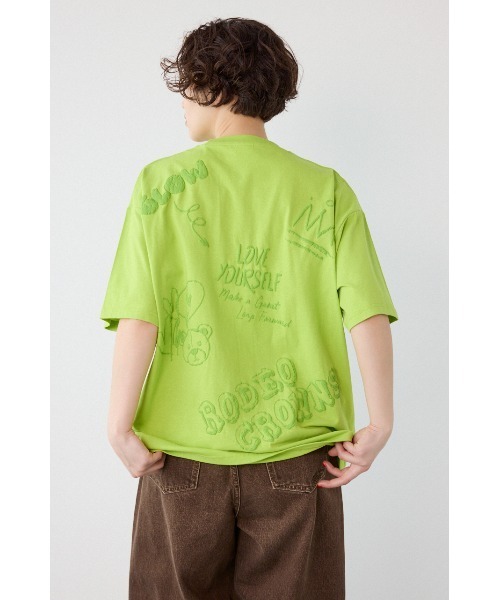 RODEO CROWNS WIDE BOWL(ロデオクラウンズワイドボウル)の「クレヨンタッチ同色発泡プリントTシャツ(Tシャツ/カットソー・レディース・ライトグリーン/オレンジ/ブラック/オフホワイト・MEDIUM/LARGE)」の7枚目の写真