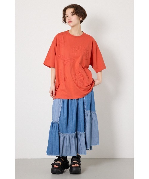RODEO CROWNS WIDE BOWL(ロデオクラウンズワイドボウル)の「クレヨンタッチ同色発泡プリントTシャツ(Tシャツ/カットソー・レディース・ライトグリーン/オレンジ/ブラック/オフホワイト・MEDIUM/LARGE)」の13枚目の写真