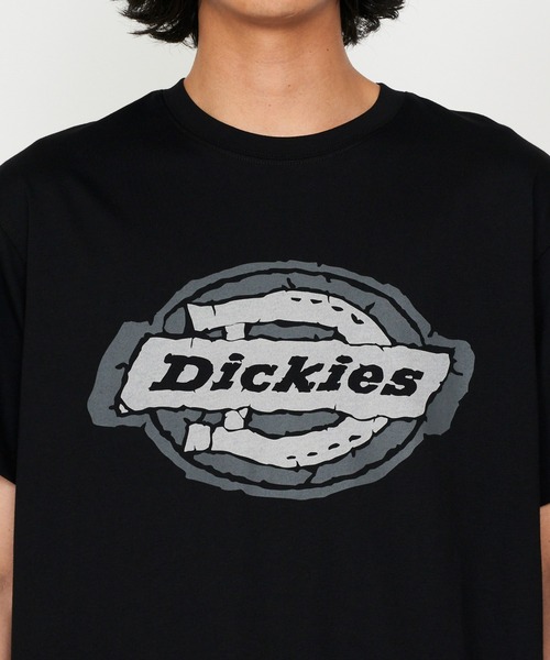 Dickies(ディッキーズ)の「Dickies/ディッキーズ ラフエッジ ホースシューロゴ プリントTシャツ(Tシャツ/カットソー・メンズ・ホワイト/ブラック・MEDIUM/LARGE/X-LARGE)」の18枚目の写真