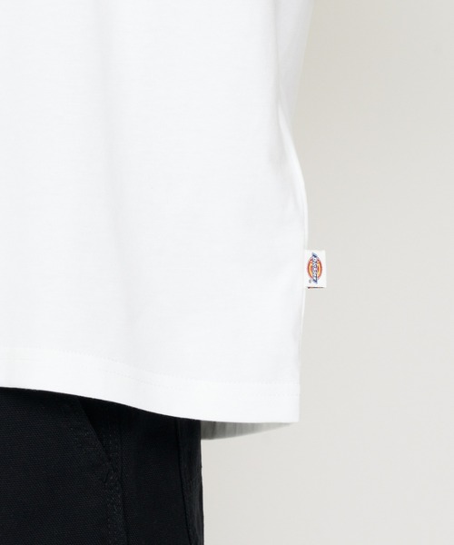 Dickies(ディッキーズ)の「Dickies/ディッキーズ ラフエッジ ホースシューロゴ プリントTシャツ(Tシャツ/カットソー・メンズ・ホワイト/ブラック・MEDIUM/LARGE/X-LARGE)」の11枚目の写真