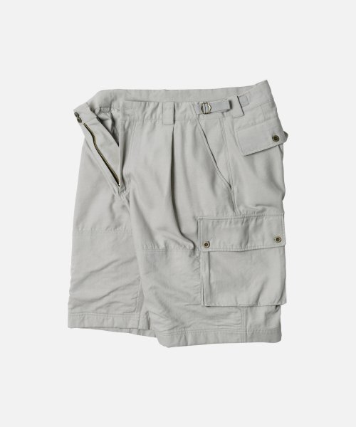 FRIZMWORKS(フリズムワークス)の「FRENCH ARMY BERMUDA PANTS _ LIGHT GRAY(その他パンツ・レディース・その他・LARGE/X-LARGE)」の2枚目の写真