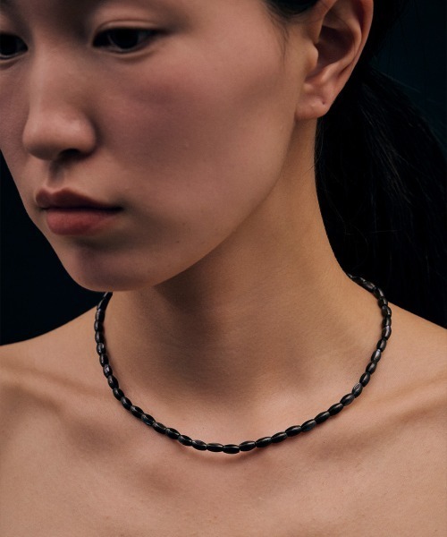 Fauvirame(フォーヴィレイム)の「【Fauvirame】26SS新作 French Shell Beads Necklace / フレンチシェルビーズネックレス(ネックレス・レディース・Black・ONE SIZE)」の3枚目の写真