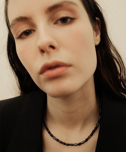 Fauvirame(フォーヴィレイム)の「【Fauvirame】26SS新作 French Shell Beads Necklace / フレンチシェルビーズネックレス(ネックレス・レディース・Black・ONE SIZE)」の5枚目の写真