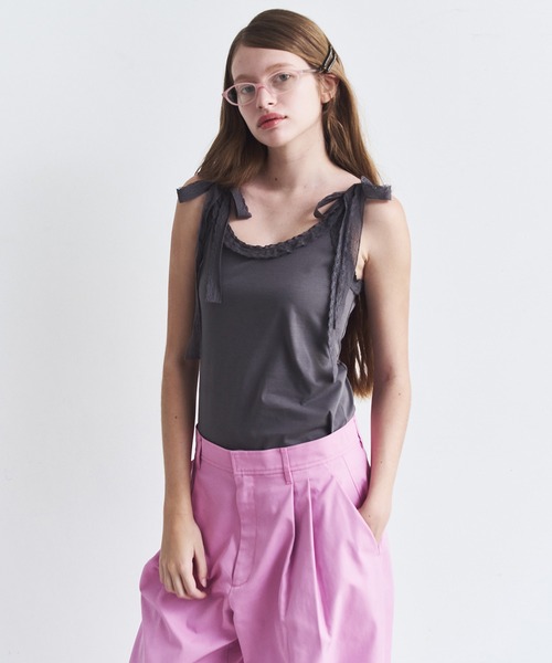 LE CIEL BLEU(ルシェルブルー)の「レースリボンキャミトップ / Lace Ribbon Cami Top(Tシャツ/カットソー・レディース・ブラック/オフホワイト/チャコールグレー・36)」の5枚目の写真