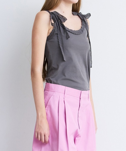 LE CIEL BLEU(ルシェルブルー)の「レースリボンキャミトップ / Lace Ribbon Cami Top(Tシャツ/カットソー・レディース・ブラック/オフホワイト/チャコールグレー・36)」の12枚目の写真