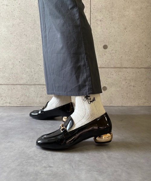 Jeffrey Campbell(ジェフリーキャンベル)の「デザインヒールローファー(ローファー・レディース・ブラック・37/36/35/39)」の7枚目の写真