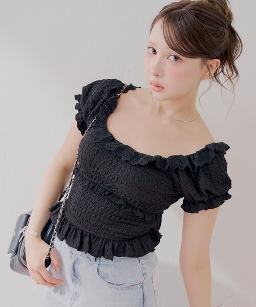 Chico(チコ)の「【セットアップ対応】シャーリングパフスリーブトップス(Tシャツ/カットソー・レディース・ブラウン/ベージュ/ホワイト/ブラック・FREE)」の21枚目の写真