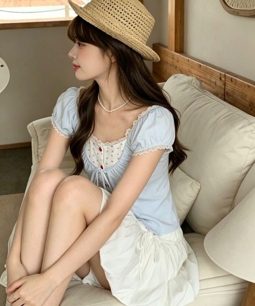 GEMEDA(ジェメダ)の「【ドッキング風】小花柄×ギャザーフリル&バレエコア半袖トップス / 韓国ガーリーブラウス(シャツ/ブラウス・レディース・グレー/ホワイト/ブルー・M)」の17枚目の写真