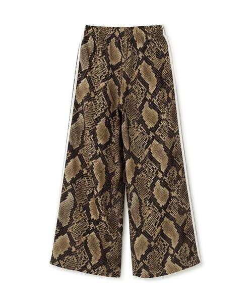 adidas（アディダス）の「adidas Originals/アディダス オリジナルス/SATIN SNAKE W LEG TRACK PANTS（その他パンツ・レディース・ブラウン系その他3/ベージュ・M/L/S）」の3枚目の写真
