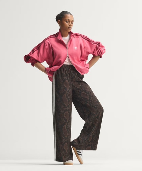 adidas（アディダス）の「adidas Originals/アディダス オリジナルス/SATIN SNAKE W LEG TRACK PANTS（その他パンツ・レディース・ブラウン系その他3/ベージュ・M/L/S）」の12枚目の写真
