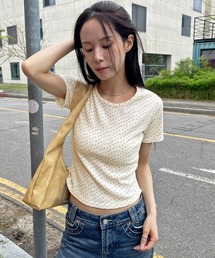 【レイヤード用におすすめ】デイリー花柄UネックアンバランスミドルTシャツカットソー