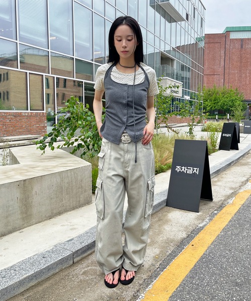UNE MANSION（ユヌマンション）の「【レイヤード用におすすめ】デイリー花柄UネックアンバランスミドルTシャツカットソー（Tシャツ/カットソー・レディース・クリーム/オートミール・FREE）」の22枚目の写真