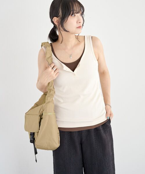 Green　Parks（グリーンパークス）の「ヘンリーネックタンクトップ（タンクトップ・レディース・サックスブルー/ネイビー/ベージュ/ブラウン・FREE）」の17枚目の写真