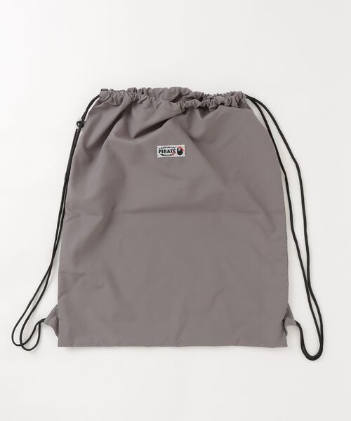 A BATHING APE(アベイシングエイプ)の「APE CROSSBONE KNAPSACK(バックパック/リュック・メンズ・グレー/ブラック・FREE)」の7枚目の写真