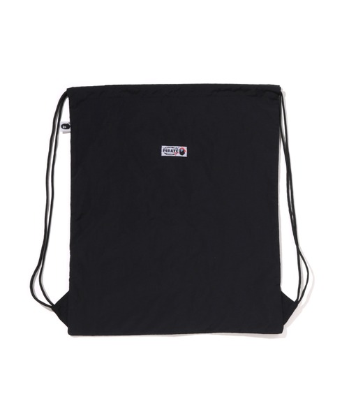A BATHING APE(アベイシングエイプ)の「APE CROSSBONE KNAPSACK(バックパック/リュック・メンズ・グレー/ブラック・FREE)」の5枚目の写真