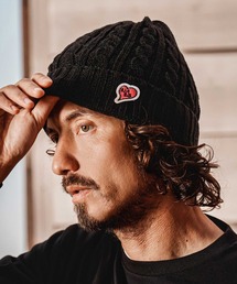 1minute 1second（ワンミニットワンセカンド）の「mko13714-cable knit beanie with heart patch ニットキャップ(1M26A320)（ニットキャップ/ビーニー）」
