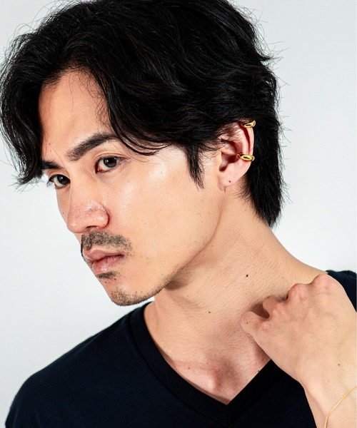 TOM WOOD（トムウッド）の「【TOMWOOD】Ear Cuff Thick Gold　イヤーカフ　ゴールド　ユニセックス（イヤーカフ・レディース・ゴールド・S/M）」の11枚目の写真